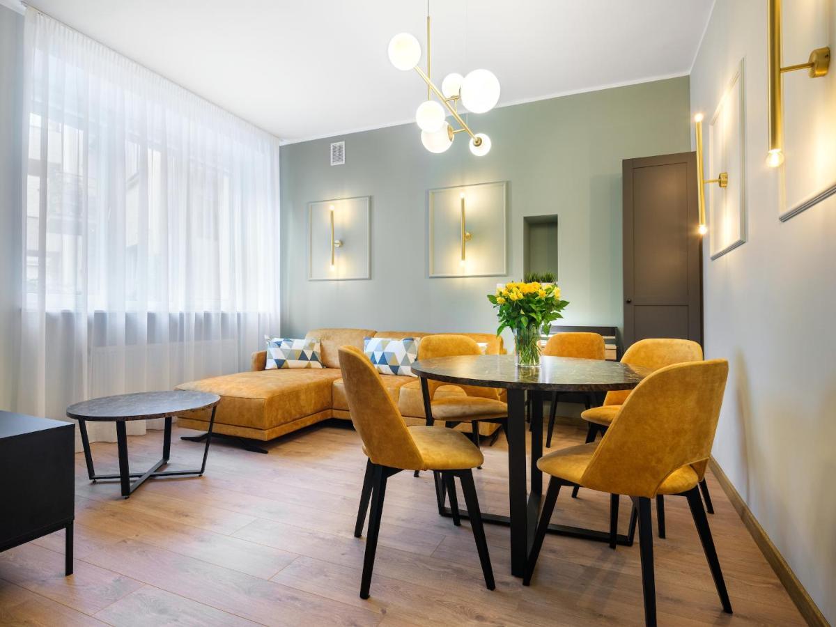 Tyzenhauz Apartments Pawia Street كراكوفيا المظهر الخارجي الصورة